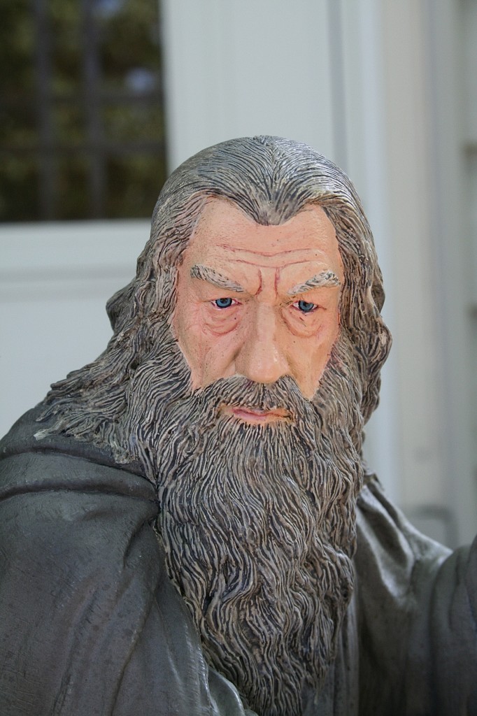 statue of gandalf