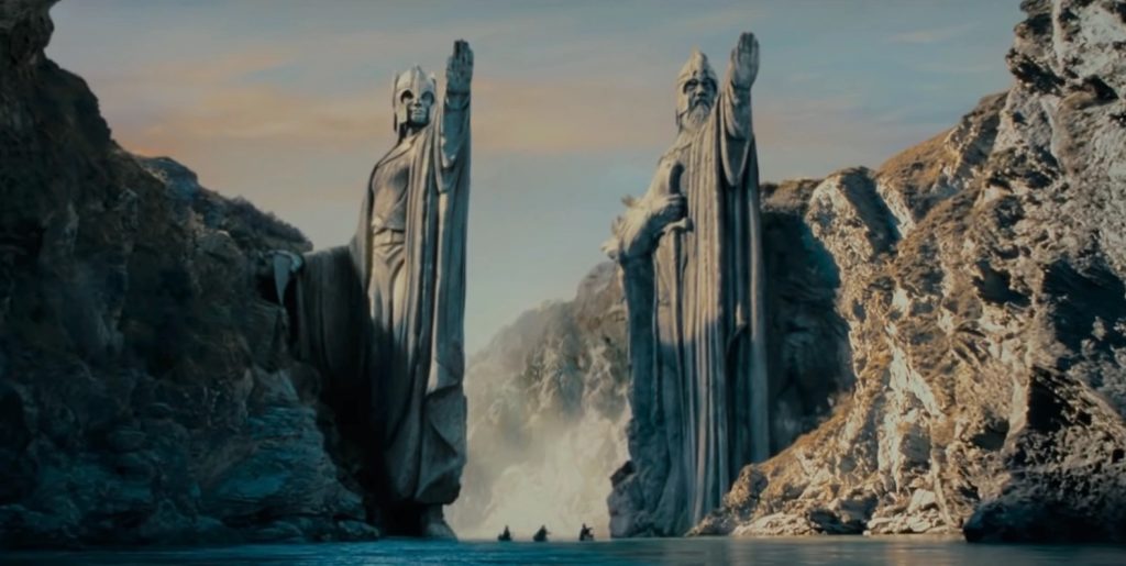 The Argonath - Isildur and Anárion