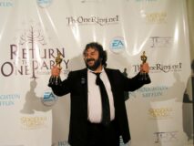 Peter Jackson wins Oscars for Return of the King